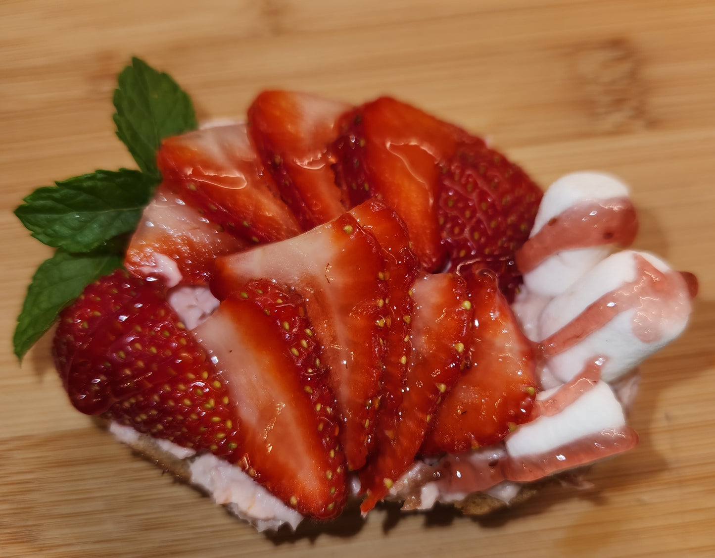 Strawberry sweet bite